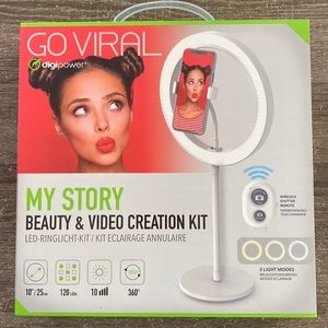 Brand new unopened Go Viral ring light
